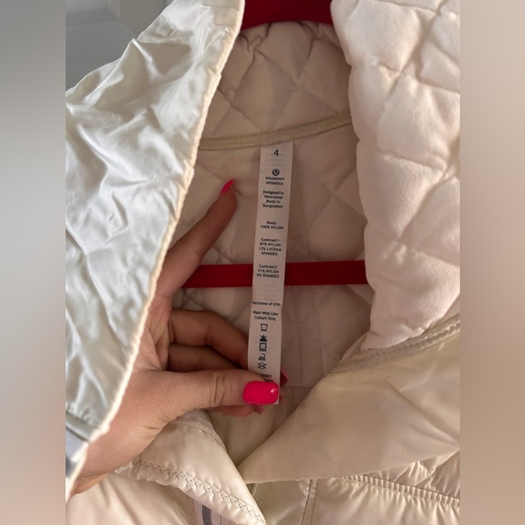 Lululemon Puffer Jacket - Picture 2 of 12